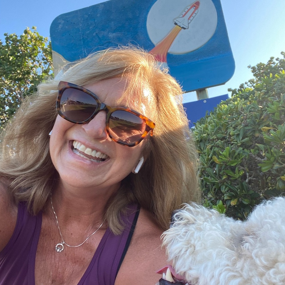 Meet your Posher, Vicki